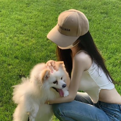 怪笑少女